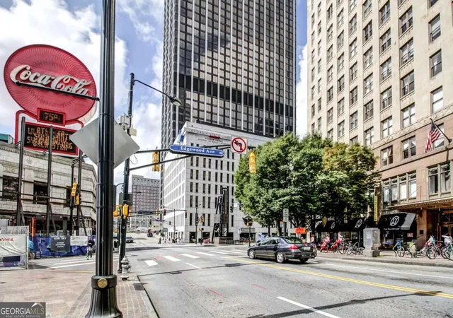 Photo 18 of Sale Pending at 32 Peachtree St Nw #1101, Atlanta, GA 30303 | MLS# 10812999 | Listing updated on 2026-09-11