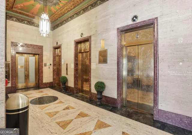 2nd image of 32 Peachtree St Nw #1101, Atlanta, GA 30303 | MLS# 10812999