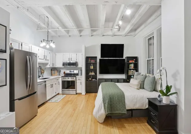 4th image of 32 Peachtree St Nw #1101, Atlanta, GA 30303 | MLS# 10812999