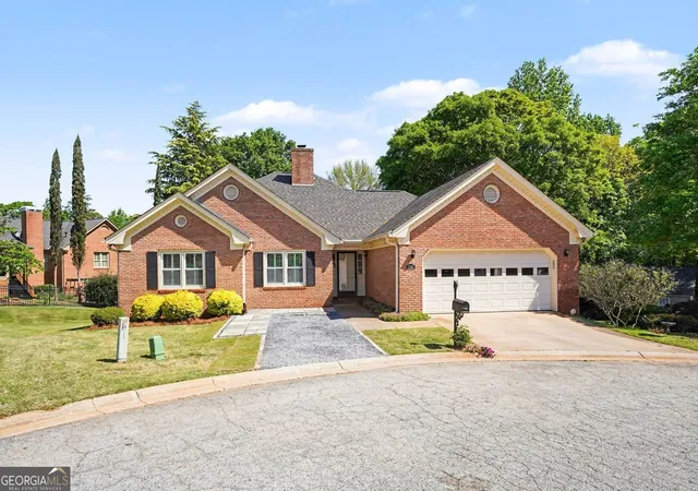 Photo 3 of Single family home for sale at 1180 Oakpark Dr, Mcdonough, GA 30253 | MLS# 10733991 | Listing updated on 2026-08-20