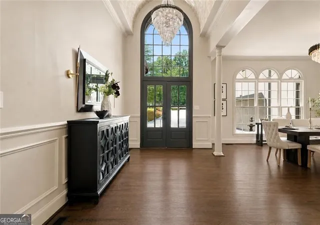 Photo 3 of Single family home for sale at 945 Waters Reach Ct, Alpharetta, GA 30022 | MLS# 10779916 | Listing updated on 2026-09-16