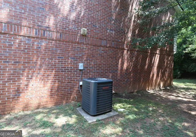 Photo 2 of Townhouse for sale at 755 Magnolia Gardens Walk, Mcdonough, GA 30253 | MLS# 10823079 | Listing updated on 2026-09-04
