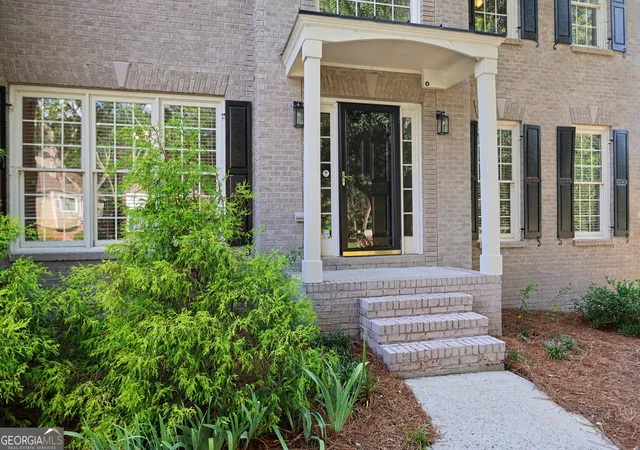 Photo 3 of Single family home for sale at 1738 Mulberry Lake Dr, Dacula, GA 30019 | MLS# 10802873 | Listing updated on 2026-08-13