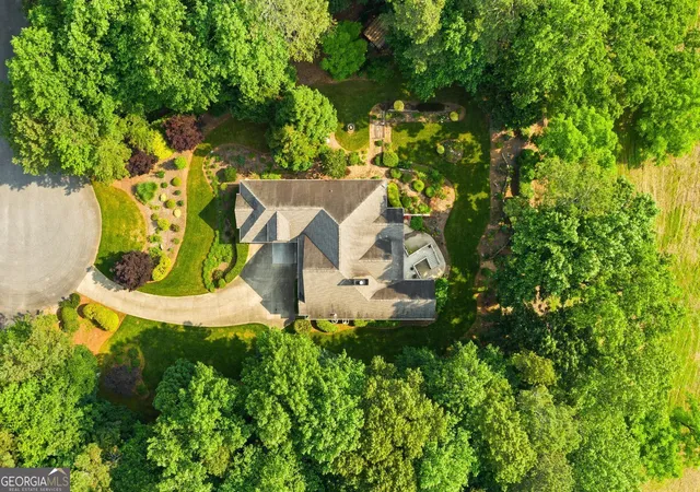 Photo 4 of Single family home for sale at 281 Hightower Lake Trl, Ball Ground, GA 30107 | MLS# 10546079 | Listing updated on 2025-09-03