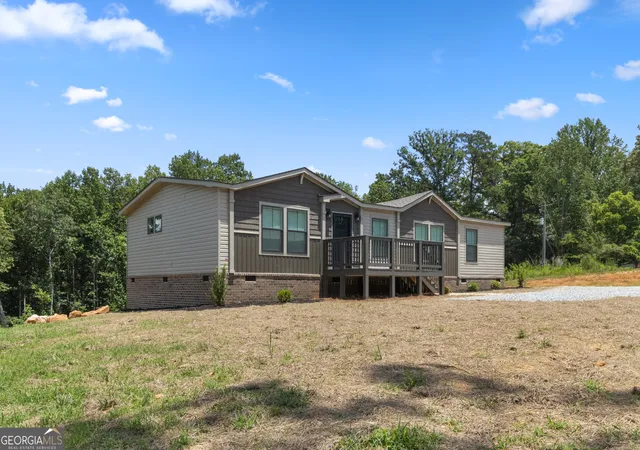 2nd image of 654 Robertson Loop Rd, Clarkesville, GA 30523 | MLS# 10795957