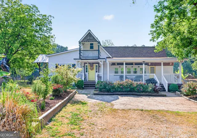 Photo 2 of Single family home for sale at 1380 Dunlap Rd, Winterville, GA 30683 | MLS# 10817347 | Listing updated on 2026-09-15