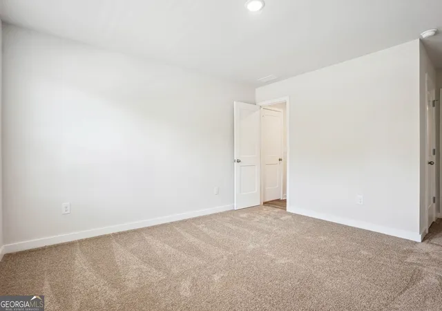 Photo 4 of Single family home for sale at 439 Orwell Dr, Social Circle, GA 30025 | MLS# 10819806 | Listing updated on 2026-10-04