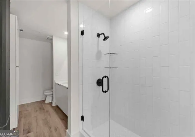Listing Photo 2 - Condo for sale in building located at 108 Park Pl Unit 107, Decatur, GA 30030 - Unit #UNIT 107