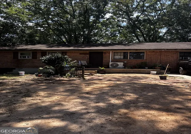 Photo 1 of Single family home for sale at 301 Essex Dr, Jonesboro, GA 30238 | MLS# 10831104 | Listing updated on 2026-09-05