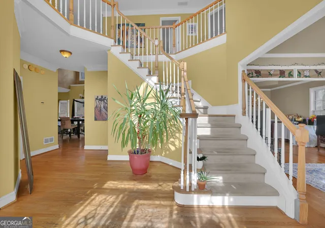 Photo 4 of Single family home for sale at 1420 Olde Frg Ln, Woodstock, GA 30189 | MLS# 10693777 | Listing updated on 2026-08-20