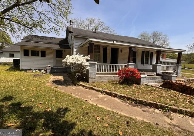 1st image of 1500 Cook Rd, Oxford, GA 30054 | MLS# 10736411