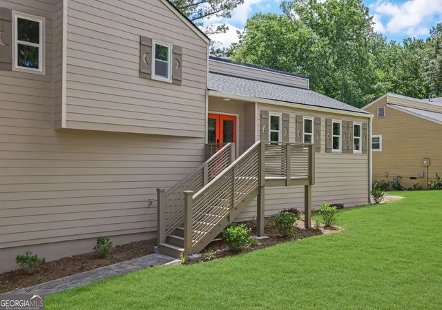 Photo 2 of Sale Pending at 3650 Autumn Leaves Ln, Marietta, GA 30066 | MLS# 10793188 | Listing updated on 2026-09-08