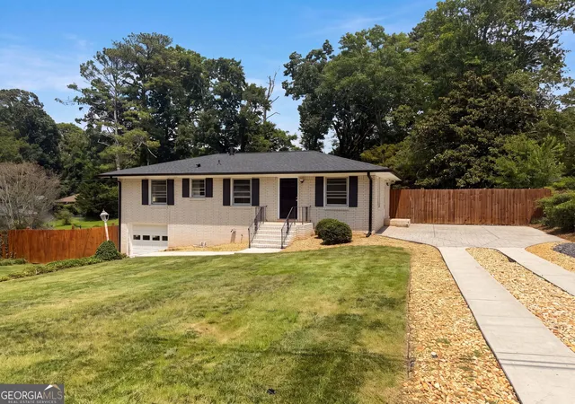 Photo 1 of Single family home for sale at 3119 Holbrook Dr Sw, Marietta, GA 30060 | MLS# 10799732 | Listing updated on 2026-09-18