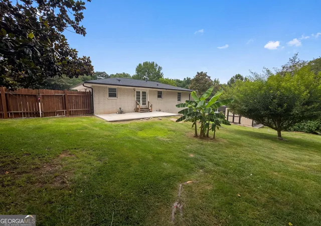 Photo 4 of Single family home for sale at 3119 Holbrook Dr Sw, Marietta, GA 30060 | MLS# 10799732 | Listing updated on 2026-09-18