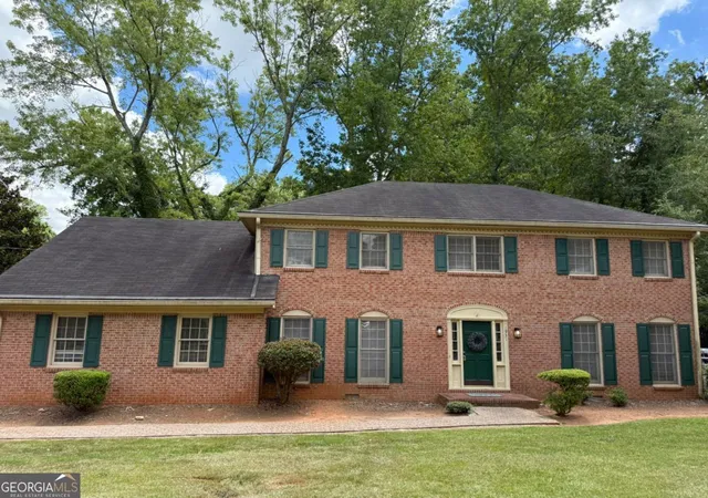 3rd image of 1931 Peeler Rd, Atlanta, GA 30338 | MLS# 10781022