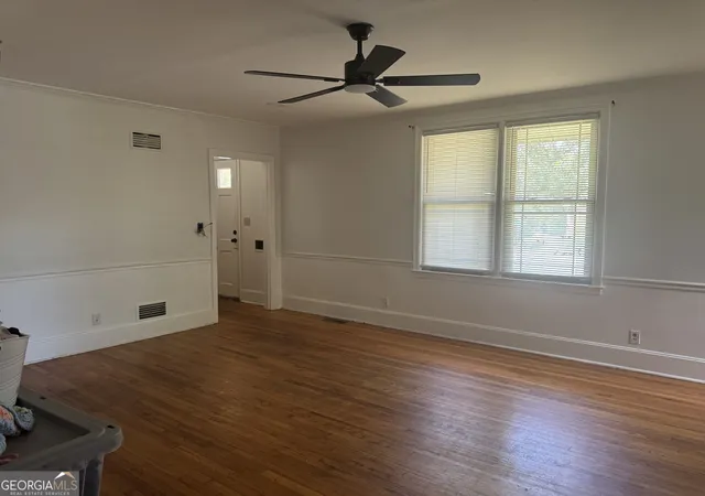 Photo 3 of Single family home for sale at 2680 Vineville Ave, Macon, GA 31204 | MLS# 10822992 | Listing updated on 2026-08-24