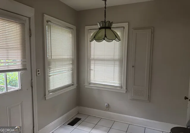 Photo 4 of Single family home for sale at 2680 Vineville Ave, Macon, GA 31204 | MLS# 10822992 | Listing updated on 2026-08-24