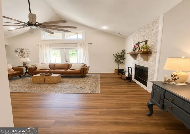 3rd image of 11 Bramblewood Trl Sw, Cartersville, GA 30120 | MLS# 10801857