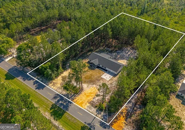 3rd image of 7299 Manningtown Rd, Jesup, GA 31546 | MLS# 10805457