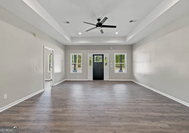 4th image of 7299 Manningtown Rd, Jesup, GA 31546 | MLS# 10805457
