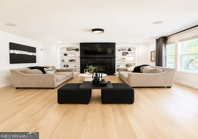 Photo 4 of Sale Pending at 3336 Walnut Ridge # 3A, Atlanta, GA 30349 | MLS# 10810807 | Listing updated on 2026-08-31