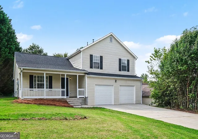 Photo 2 of Sale Pending at 7471 Chads Cir, Jonesboro, GA 30236 | MLS# 10835565 | Listing updated on 2026-09-09