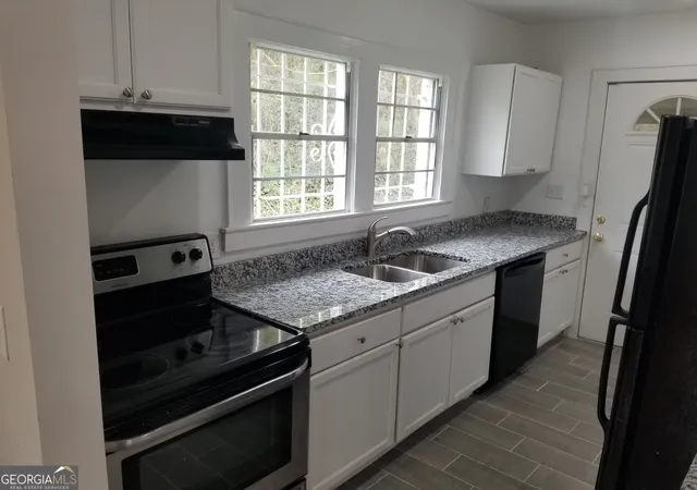 4th image of 2429 Macon Dr Sw, Atlanta, GA 30315 | MLS# 10797114