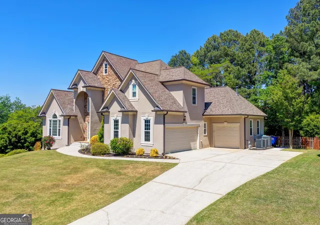Photo 3 of Single family home for sale at 1173 Forest Crst Ct, Dacula, GA 30019 | MLS# 10739365 | Listing updated on 2026-05-07
