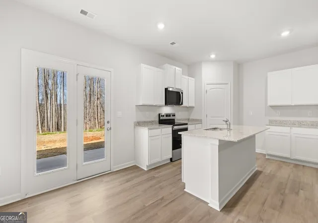 5th image of 3031 Ryker Rd, Gainesville, GA 30507 | MLS# 10770185