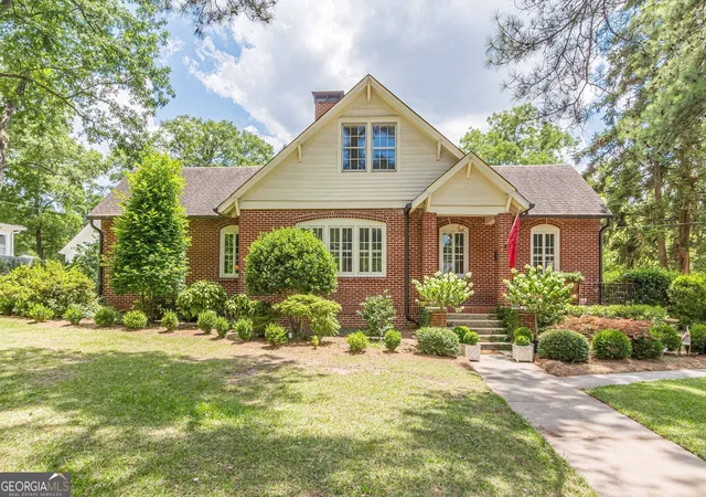 1st image of 1878 Cambridge Ave, Atlanta, GA 30337 | MLS# 10707220