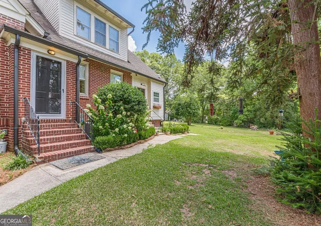 70th image of 1878 Cambridge Ave, Atlanta, GA 30337 | MLS# 10707220