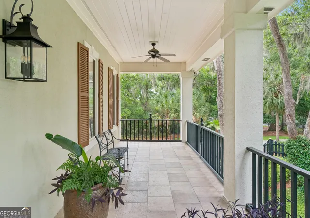 Photo 2 of Mansion for sale at 423 Mimosa Dr, Saint Simons Island, GA 31522 | MLS# 10818758 | Listing updated on 2026-08-18