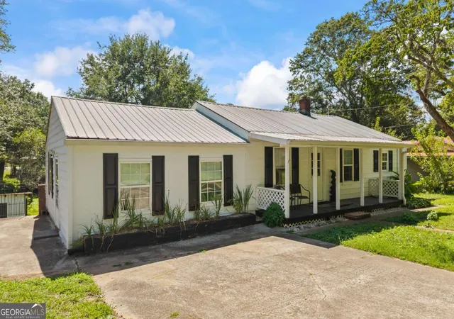 2nd image of 167 South St, Cornelia, GA 30531 | MLS# 10816009