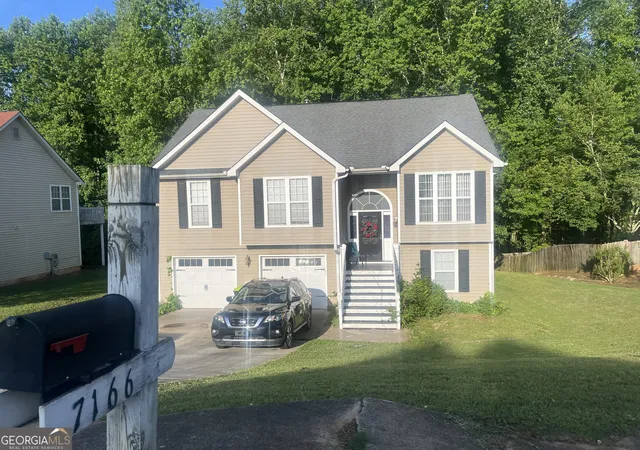 1st image of 7166 Thunder Rdg, Jonesboro, GA 30236 | MLS# 10771413