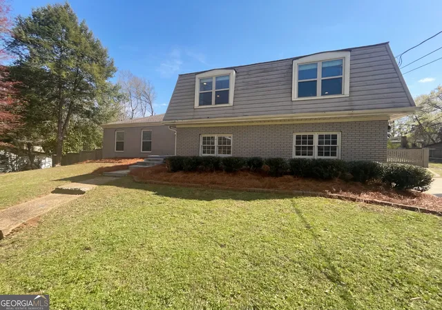 Homes for sale in Marietta, GA | 2770 Burtz Dr, Marietta, GA 30068 | MLS# 10710340