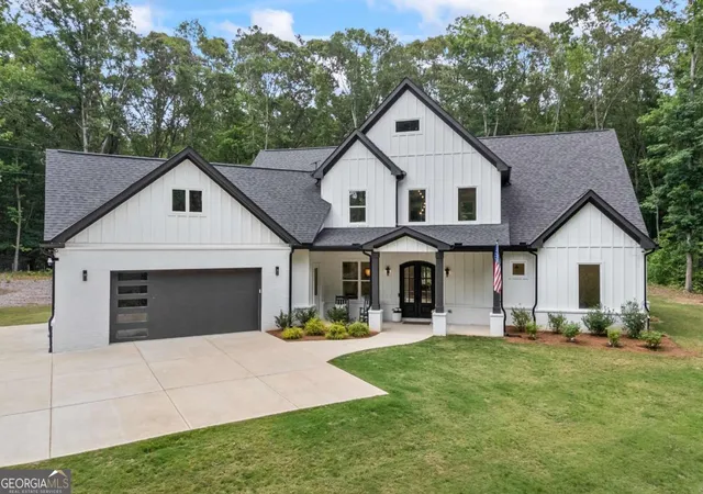 Photo 1 of Single family home for sale at 126 Elmwood Rd, Hoschton, GA 30548 | MLS# 10773770 | Listing updated on 2026-08-06