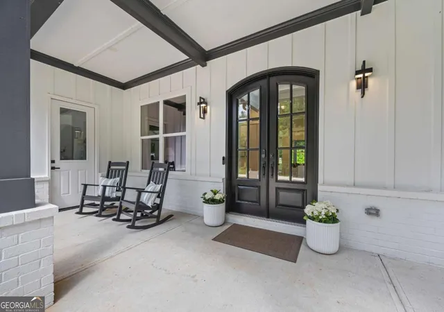 Photo 2 of Single family home for sale at 126 Elmwood Rd, Hoschton, GA 30548 | MLS# 10773770 | Listing updated on 2026-08-06