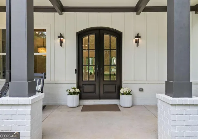 Photo 3 of Single family home for sale at 126 Elmwood Rd, Hoschton, GA 30548 | MLS# 10773770 | Listing updated on 2026-08-06