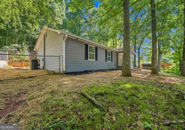 Photo 3 of Single family home for sale at 1338 Armstead Cir, Monroe, GA 30655 | MLS# 10820644 | Listing updated on 2026-09-26