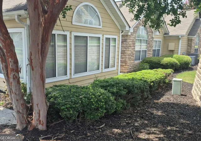1st image of 2191 Rockbridge Rd #APT 2101, Stone Mountain, GA 30087 | MLS# 10813092