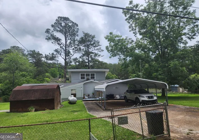 Homes for sale in West Point, GA | 366 E Pine Lake Dr, West Point, GA 31833 | MLS# 10772563