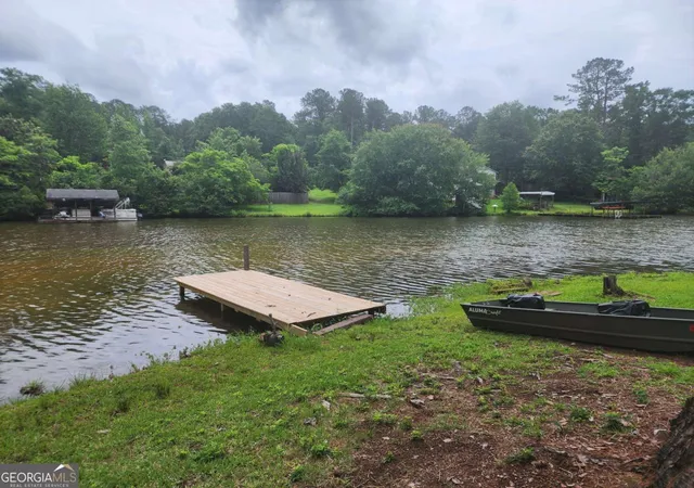 Homes for sale in West Point, GA | 366 E Pine Lake Dr, West Point, GA 31833 | MLS# 10772563