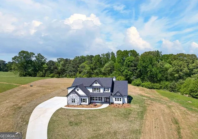 Photo 3 of Single family home for sale at 14539 County Rd 10, Ranburne, AL 36273 | MLS# 10820497 | Listing updated on 2026-09-17