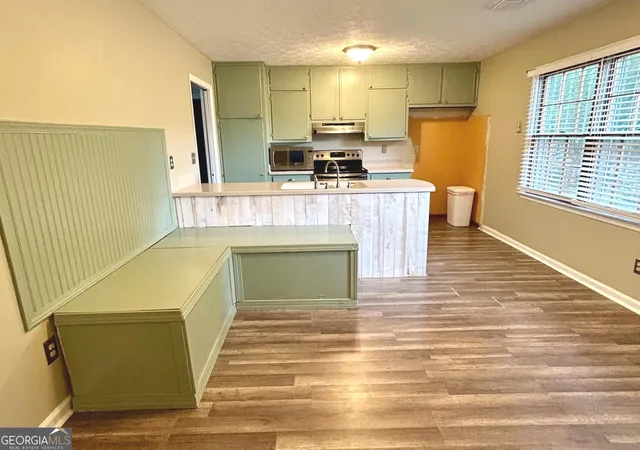 image of 733 Fallowfield Dr, Loganville, GA 30052 | MLS# 10785714