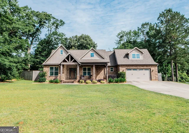 Homes for sale in Hawkinsville, GA | 78 Lenora Dr, Hawkinsville, GA 31036 | MLS# 10776538