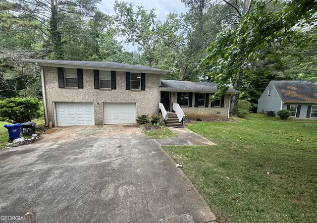 1st image of 513 Martindale Ct, Stone Mountain, GA 30088 | MLS# 10783456