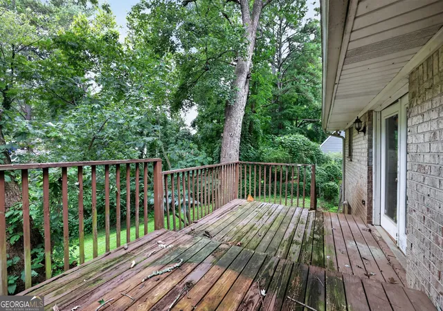 Photo 3 of Sale Pending at 513 Martindale Ct, Stone Mountain, GA 30088 | MLS# 10783456 | Listing updated on 2026-08-27