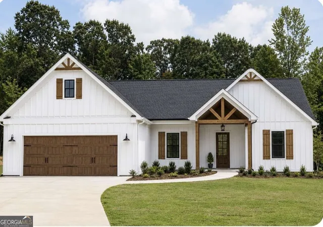 Photo 2 of Single family home for sale at 680 Presley Farm Pkwy, Rockmart, GA 30153 | MLS# 10836879 | Listing updated on 2026-09-14