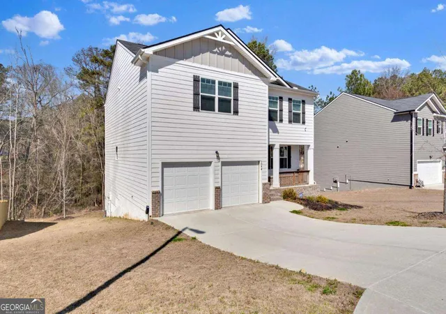Photo 2 of Single family home for sale at 1054 Mackets Ct Se, Atlanta, GA 30354 | MLS# 10798705 | Listing updated on 2026-07-17