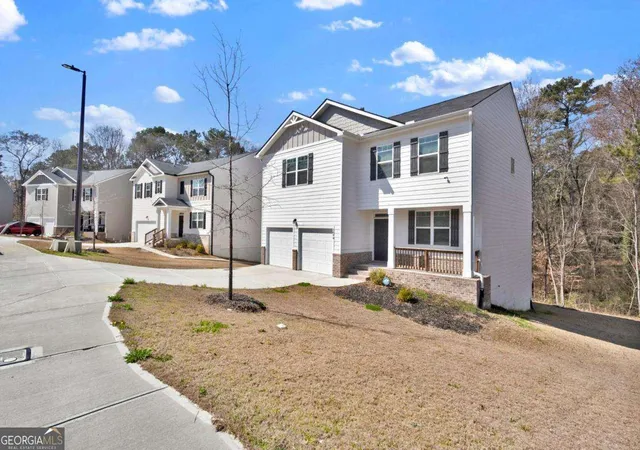 Photo 3 of Single family home for sale at 1054 Mackets Ct Se, Atlanta, GA 30354 | MLS# 10798705 | Listing updated on 2026-07-17